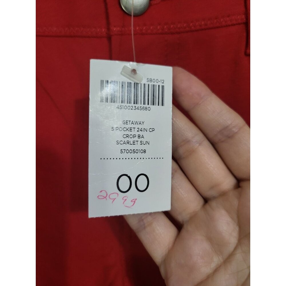 CHICO'S Women's SZ OO (US XS/2) Getaway 5 Pocket Cropped Pants Scarlet Sun Red - Picture 4 of 11
